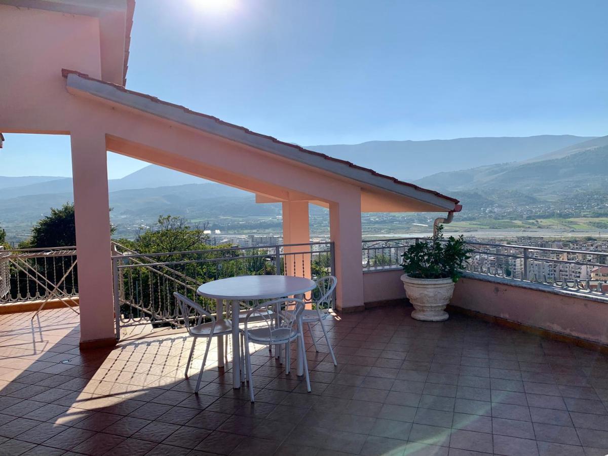 Guesthouse Villa Rosa Berat Dış mekan fotoğraf