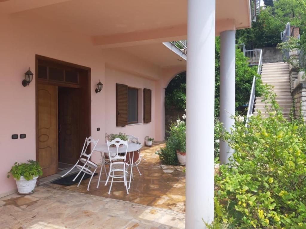 Guesthouse Villa Rosa Berat Dış mekan fotoğraf