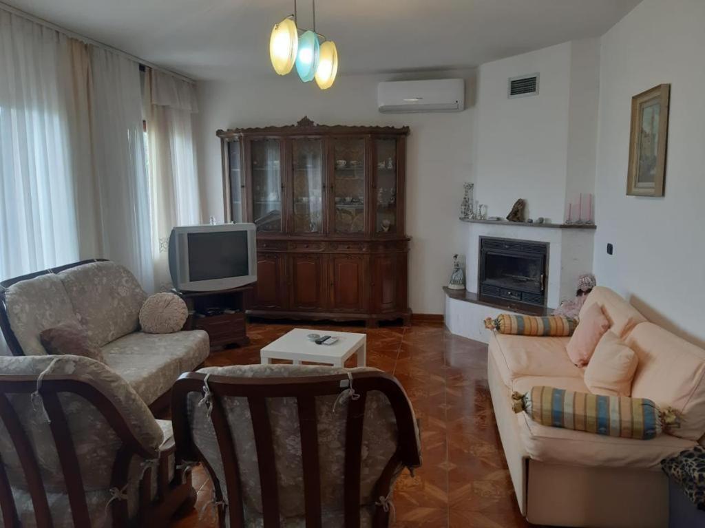 Guesthouse Villa Rosa Berat Oda fotoğraf